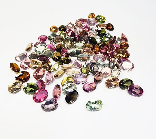 Turmalina Natural Oval